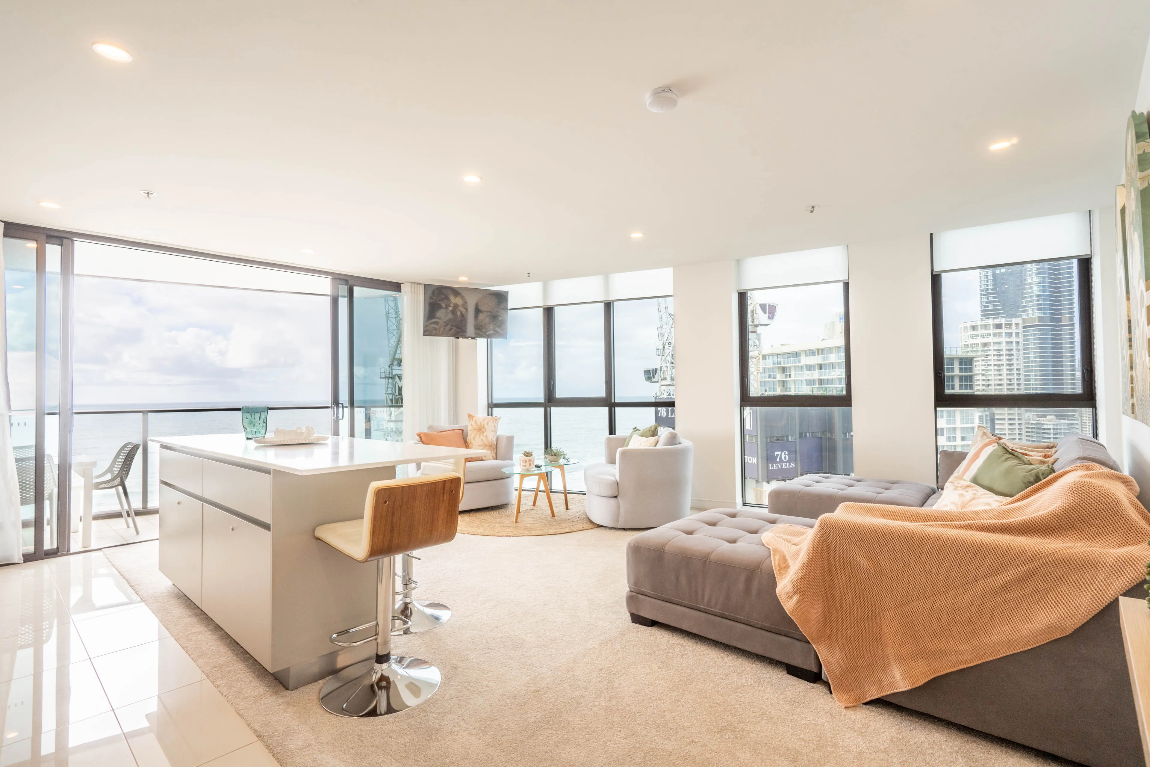 Coastal 2BR Escape! Beachfront, Ocean Views! - Image 5