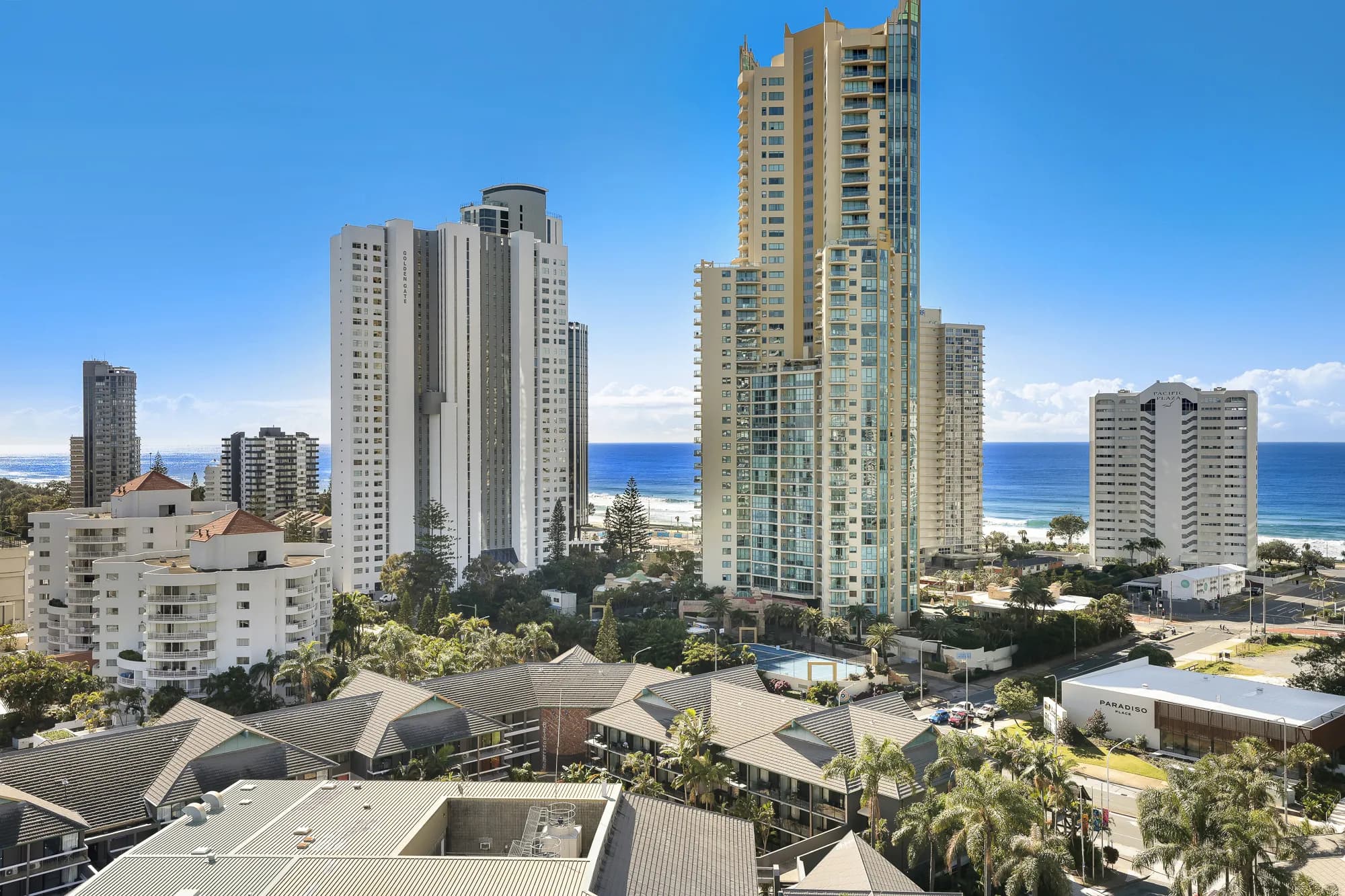 Sensational Views, Spacious Apt w/ Gym,Sauna&Pool - Image 3