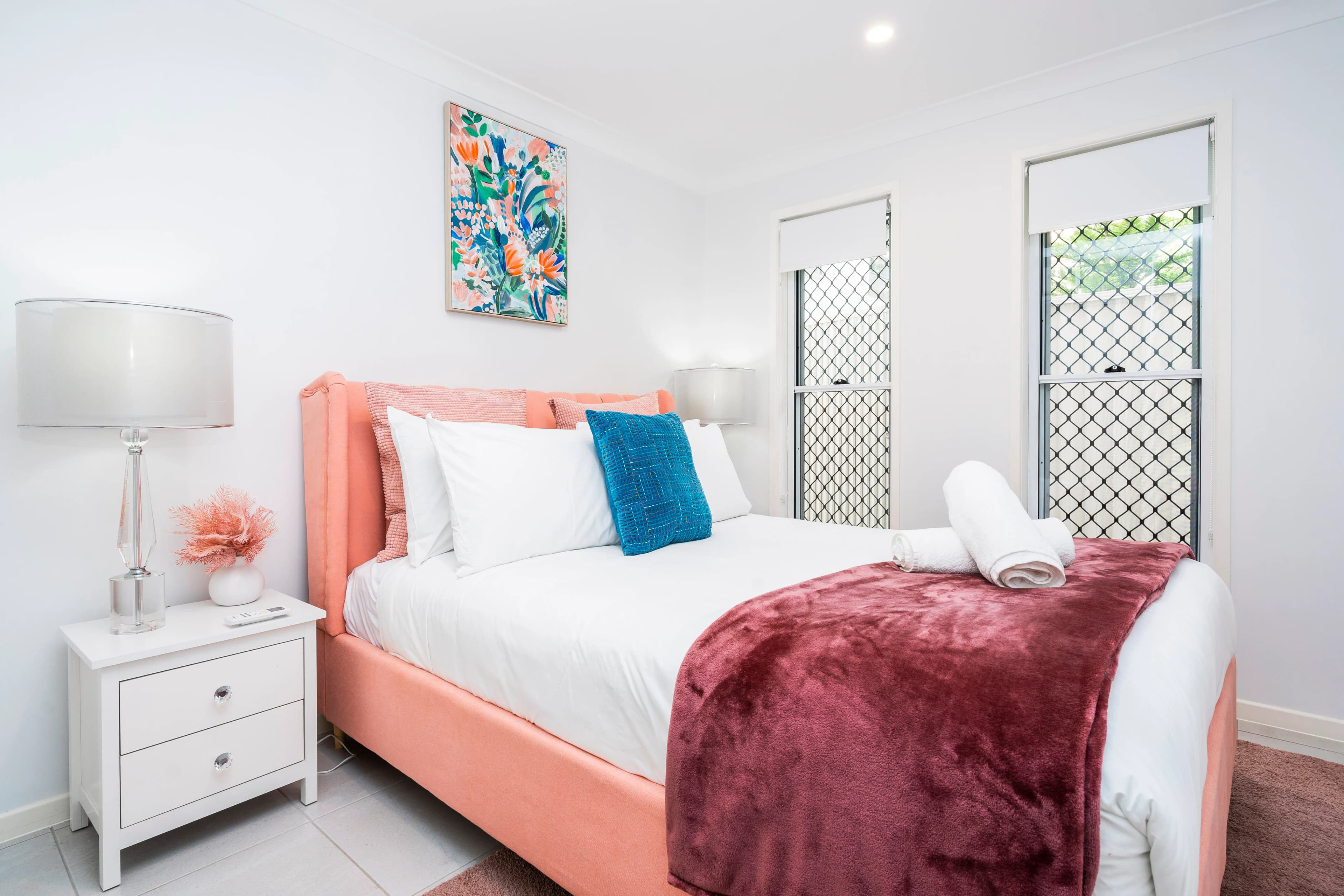 Your Perfect Getaway! Chic House with Private Pool - Image 6